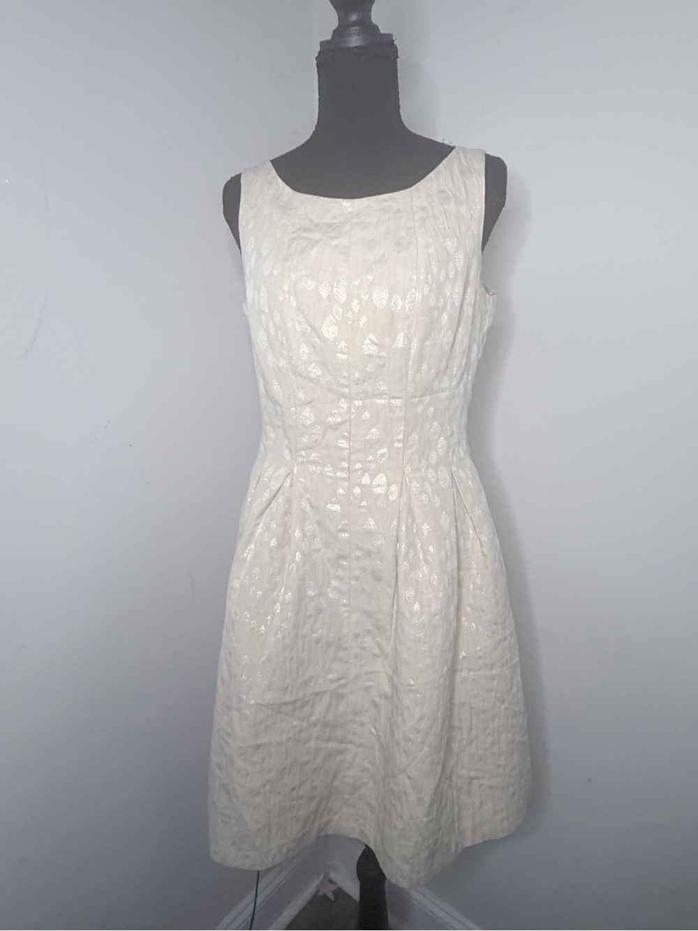 Taylor Women's Ivory Jacquard A-Line Dress  size 6